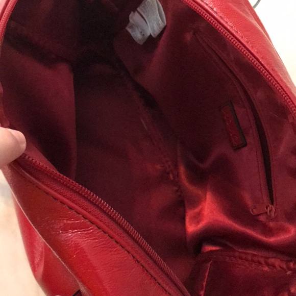 XOXO Red Purse - Picture 4 of 5